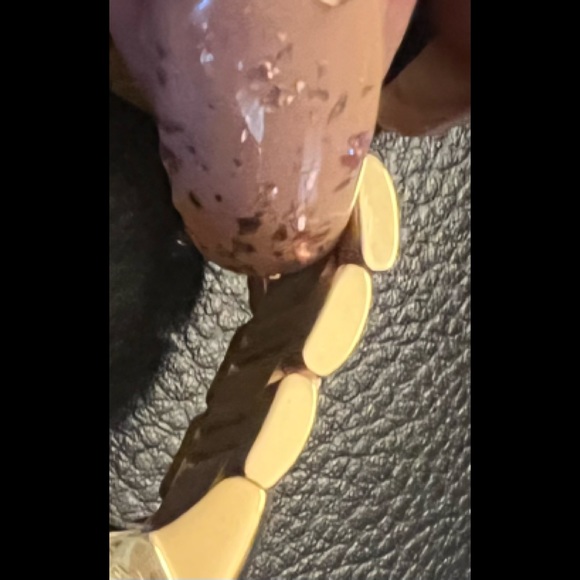 SOLD!!!   Movado Bold ROMAN Numeral index bracelet watch in GOLD. - Picture 6 of 6